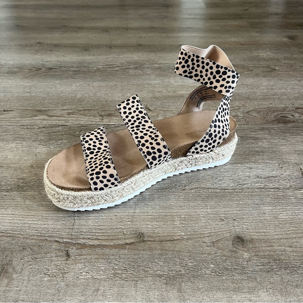Spotted Sandals